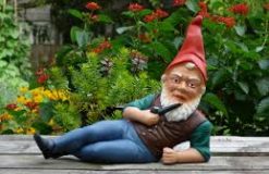 Ways to buy garden sculptures on reasonable price