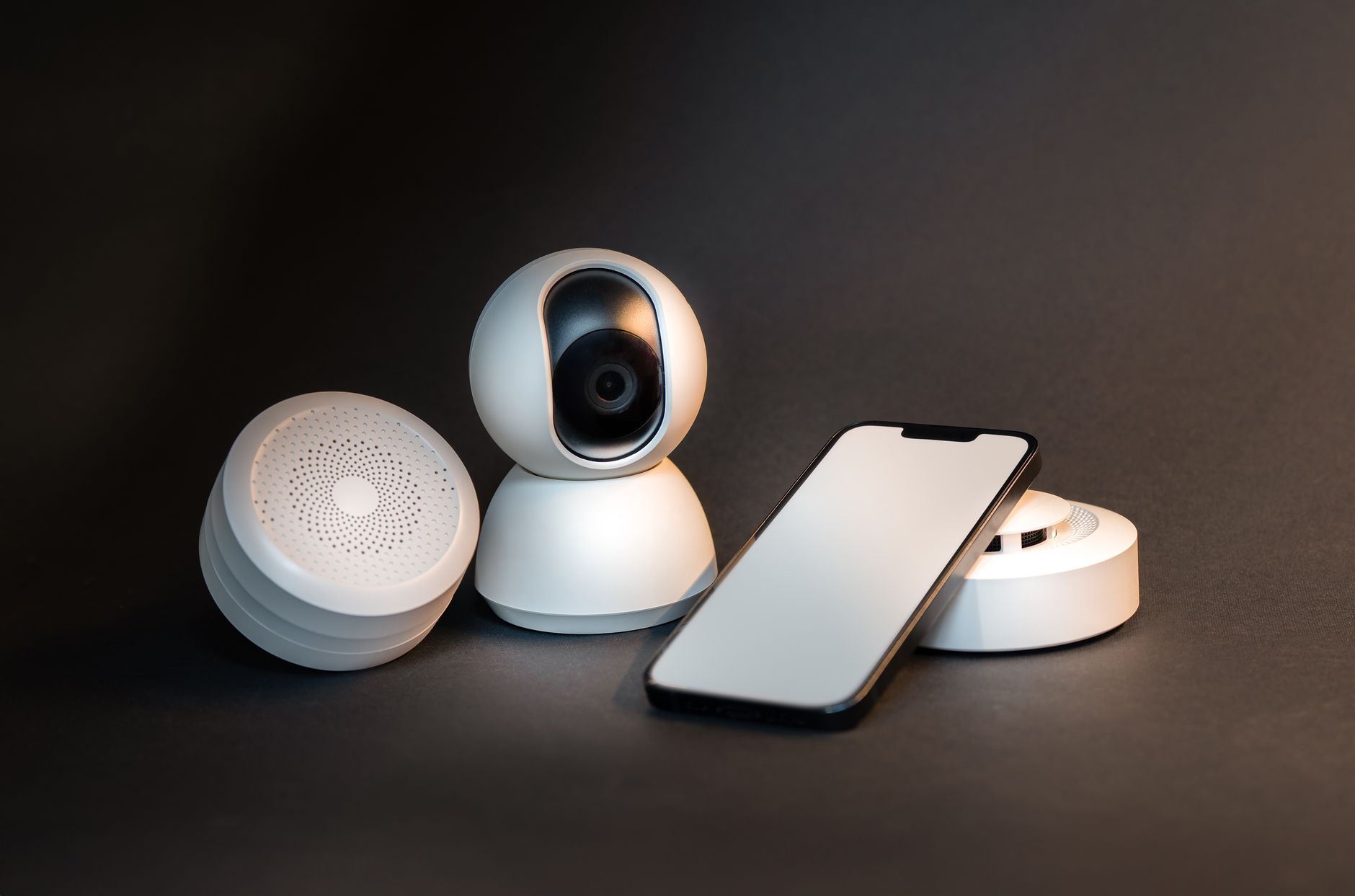 Smart Home Accessories: Best Collection from Apple and LG